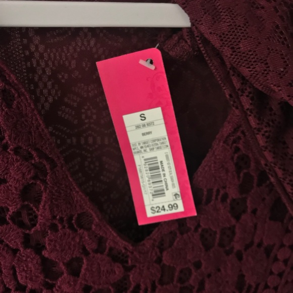 NWT Small xhilaration Burgundy Lace V-Neck Dress - Picture 4 of 5